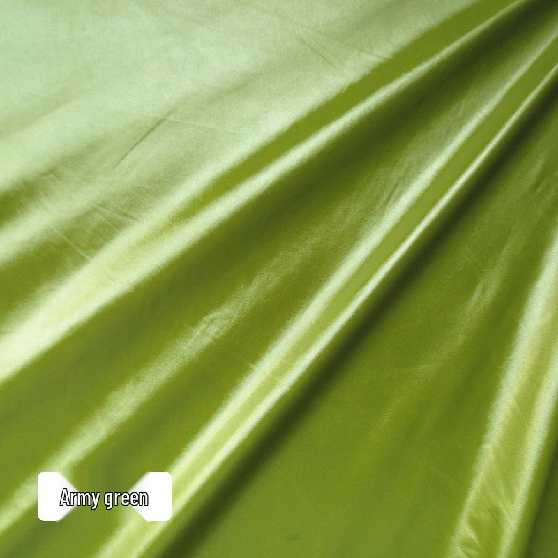Высокоглянцевая водонепроницаемая ткань для пуховиков из таффеты 40D ПУ нейлона