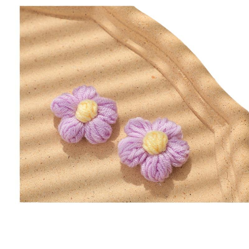 Handmade Crochet Wool Flowers: Teacher’s & Mother’s Day Hair Clips & Accessories