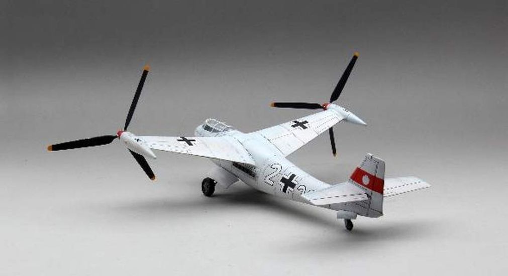 Забавное хобби Германия Weser Fluke Пластиковая модель AMH48A002 1/48 P.1003/1