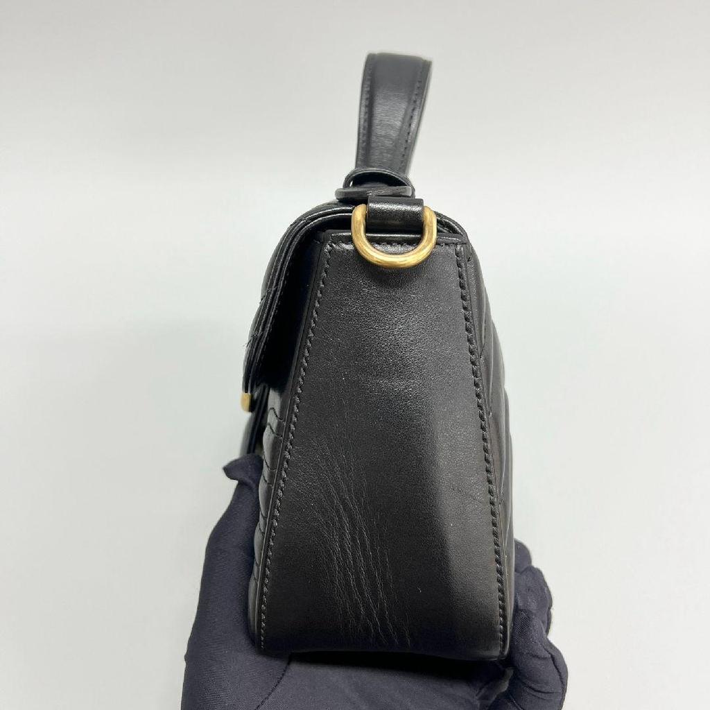 [Pre-Owned] Gucci Chevron Leather GG Marmont Mini Top Handle Bag 'Nero' - Excellent #1V9T0GG