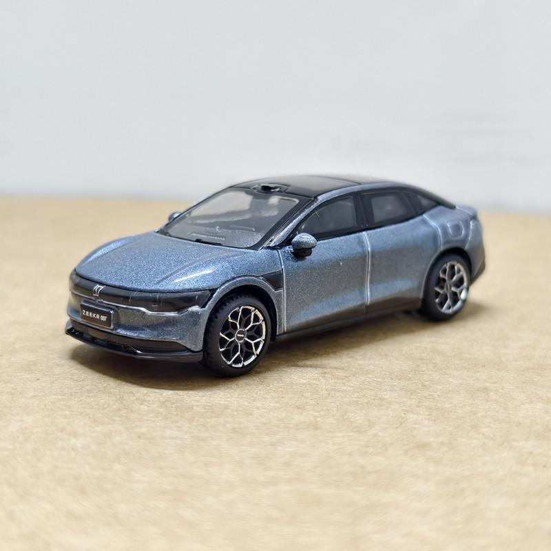 Литье под давлением 1:Модель автомобиля Geely Kagero 007 в масштабе 1:64, из сплава