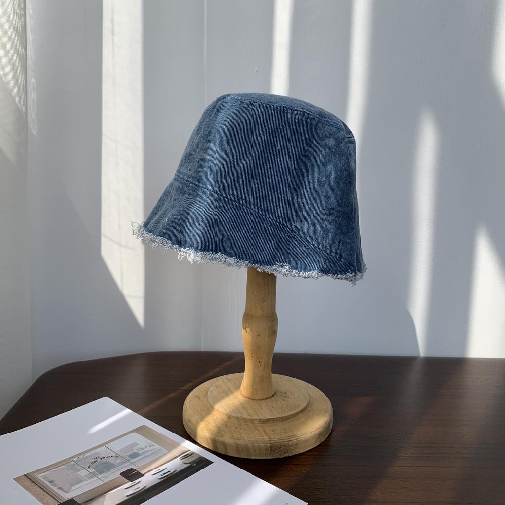 Женская весенне-летняя панама из выбеленного потертого денима в корейском стиле