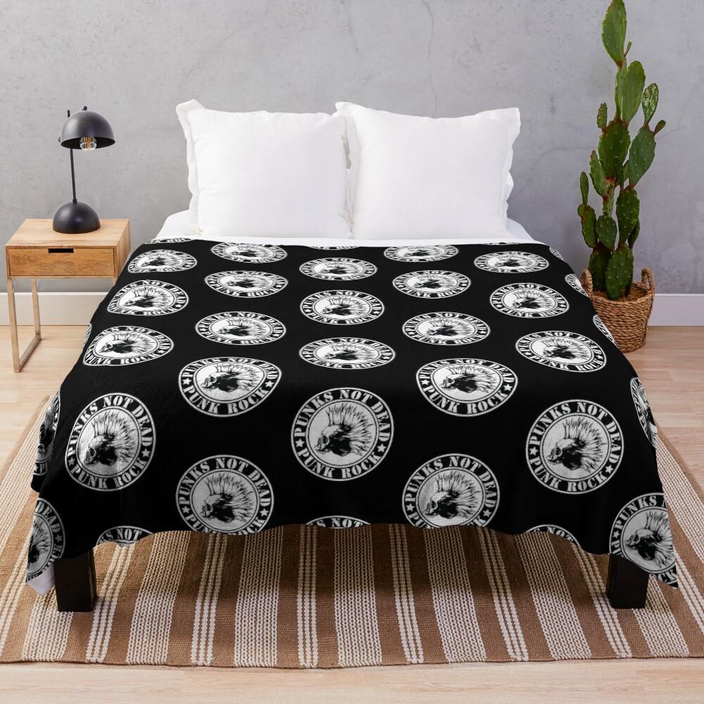 Punks Not Dead Throw Blanket