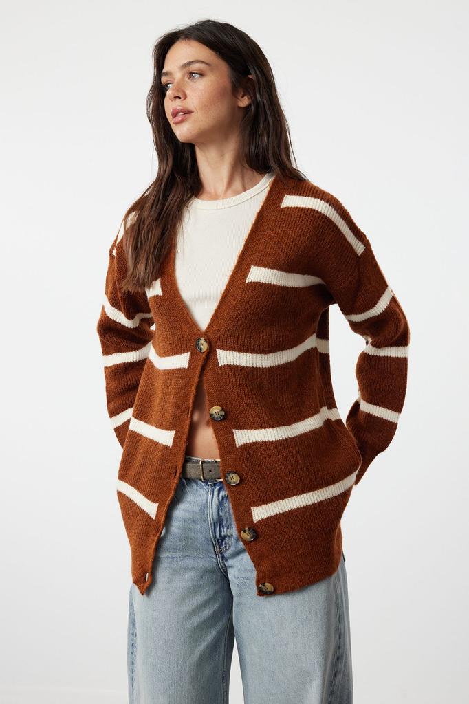 Women's Fashionable Stylish Cardigan Black Wide Fit Soft Textured Striped Knitwear Cardigan