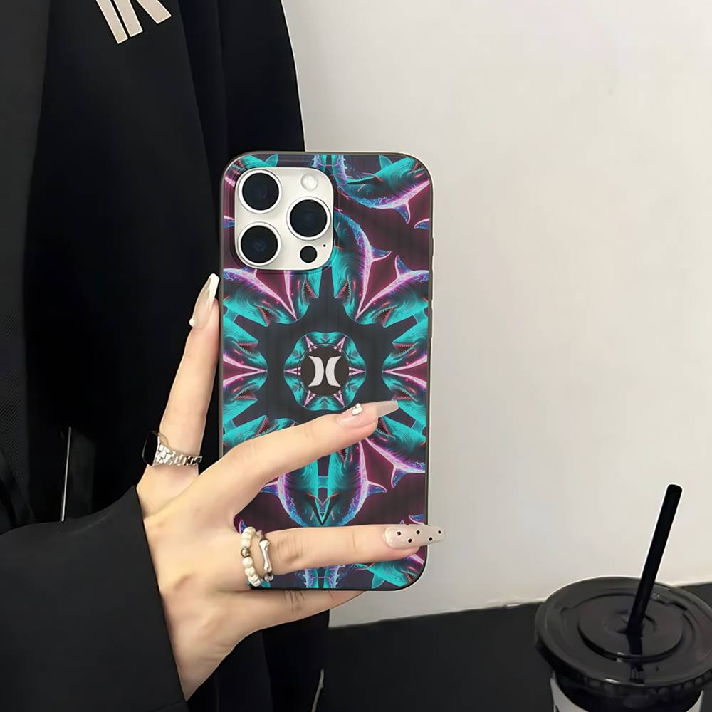 Классический Известный Бренд Логотип H-HurleyS Для IPhone 16 15 14 13 12 11 17 Pro Max Plus Волна Гофрированный Чехол для Телефона Противоударная Крышка