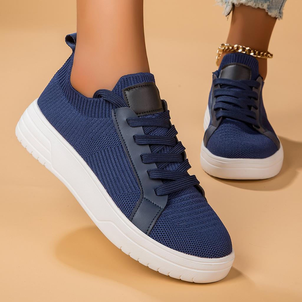 Women Shoes 2024 Breathable White Shoes Lace Up Flats Women Mesh Sneakers Size 36-45 Loafers Platform Outdoor Casual Shoes