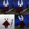 Очаровательная мягкая плюшевая кукла Hollow Knight красного и белого цвета, идеально подходящая для домашнего декора и коллекции
