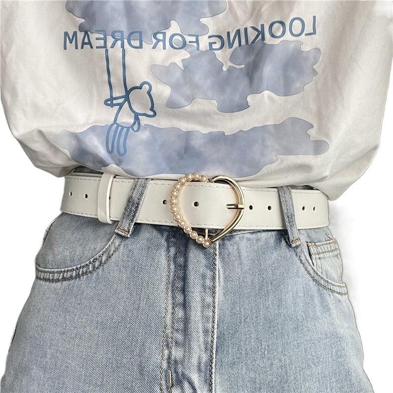 Fashionable Pu Women's Belt Featuring Elegant Heart Design For Versatile Styling