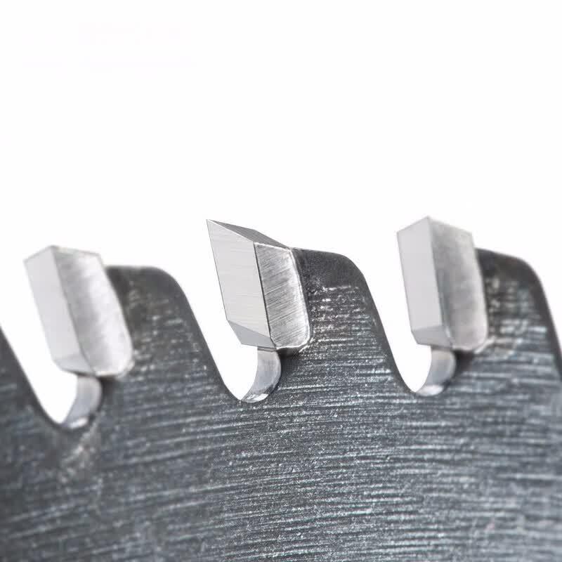 BOSCH Alloy Circular Saw Blade CN plug (adapter included)