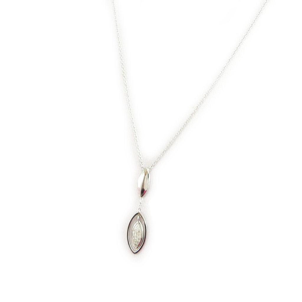 Altesse [L5366] — Белое серебряное ожерелье «Богиня»