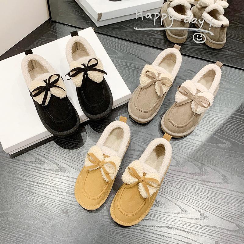 Зимние новые туфли из бархатного хлопка 2024 года, модная и повседневная верхняя одежда, одинарные туфли с толстой подошвой, туфли-бобовые туфли для женщин