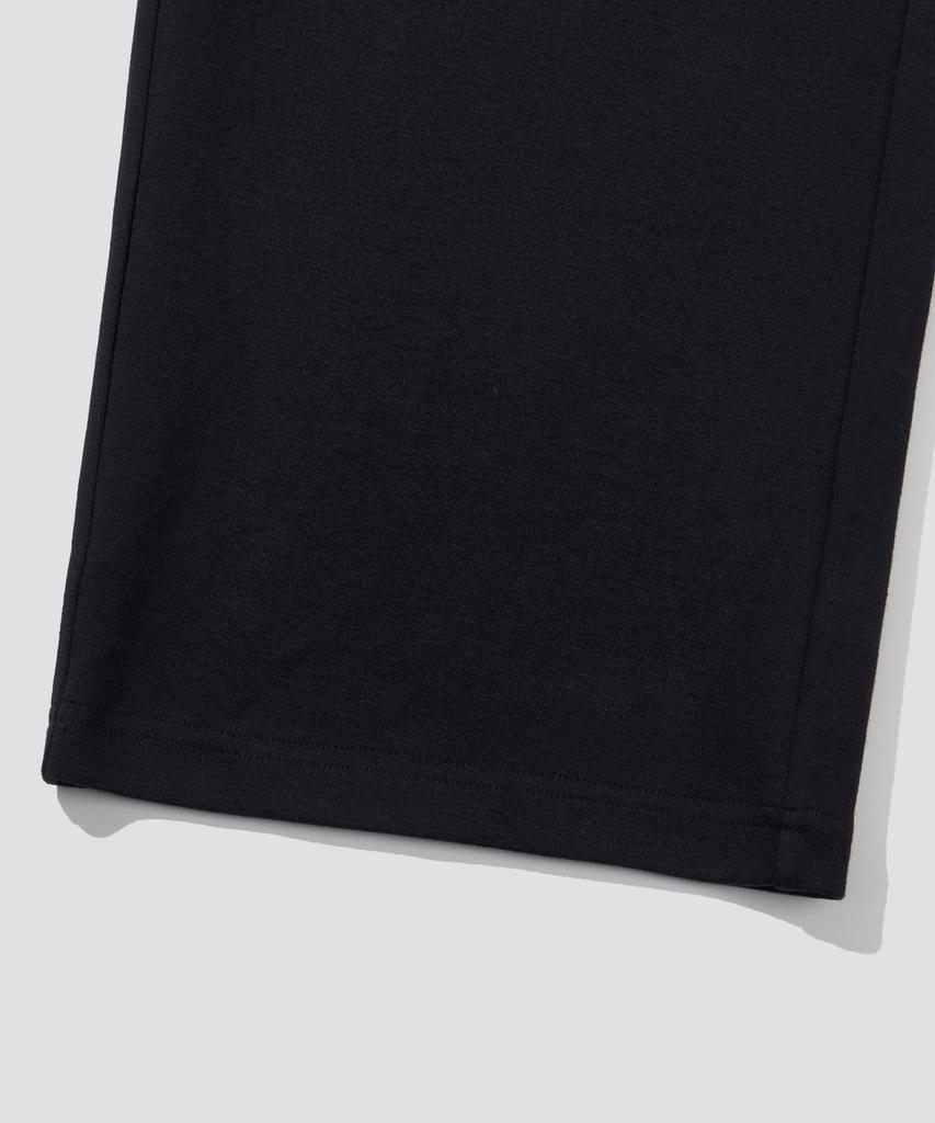 AGOD Side Pleat Curved Sweatpants [Black]
