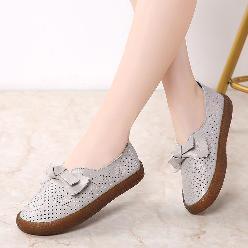Весна/лето Женская повседневная обувь из искусственной кожи с вырезами Женские мокасины Дышащие туфли без застежек на плоской подошве с бантом Милые женские туфли