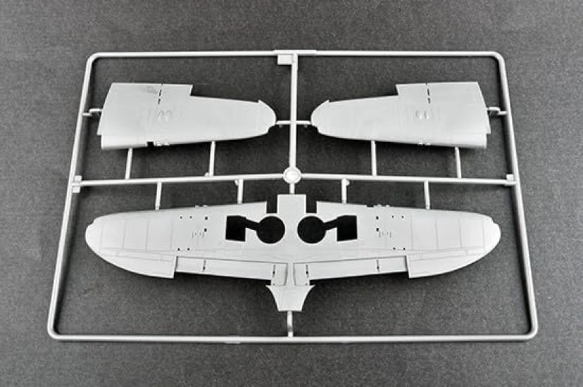 Trumpeter Royal Navy Fairey Firefly Plastic Model Kit 05810 1/48 Mk.1