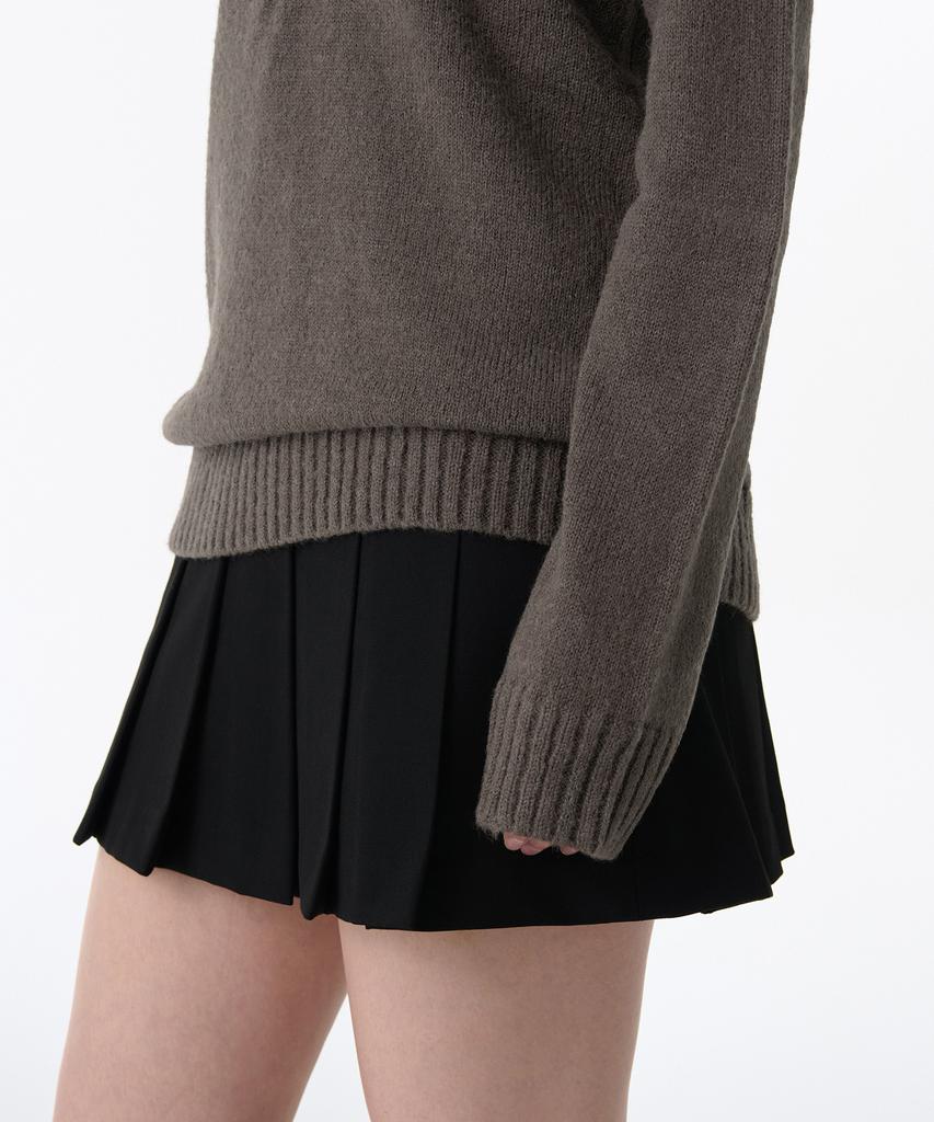 MUSINSA STANDARD WOMAN Women'S Turn Down Off-Shoulder Knit [Taupe]