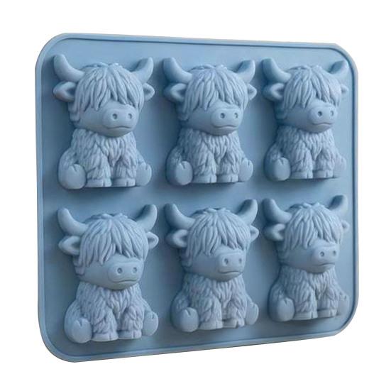Highland Cow Silicone Ice Cube Tray Food-Grade 3D Mold for Whiskey Cocktails Easy-Release Mini Cow Chocolate Candy Molds for Baking Gummies Fudge