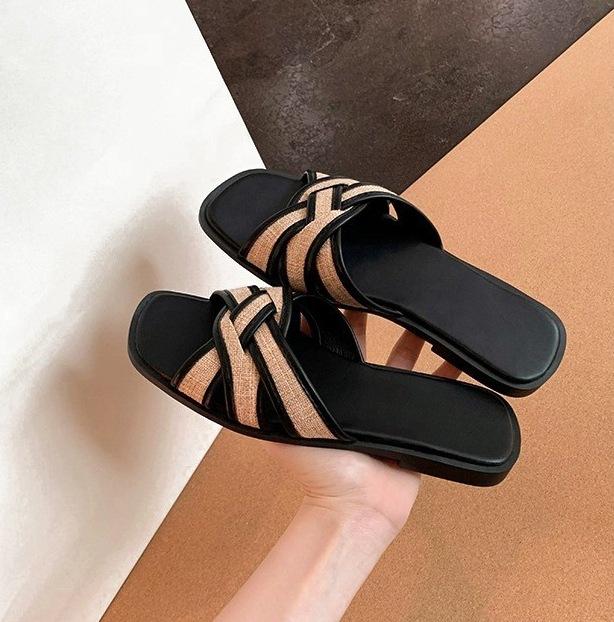 Sheepskin version~ square-headed straw-woven cross-toed slippers women's Korea 2025 summer irregular casual cool slippers