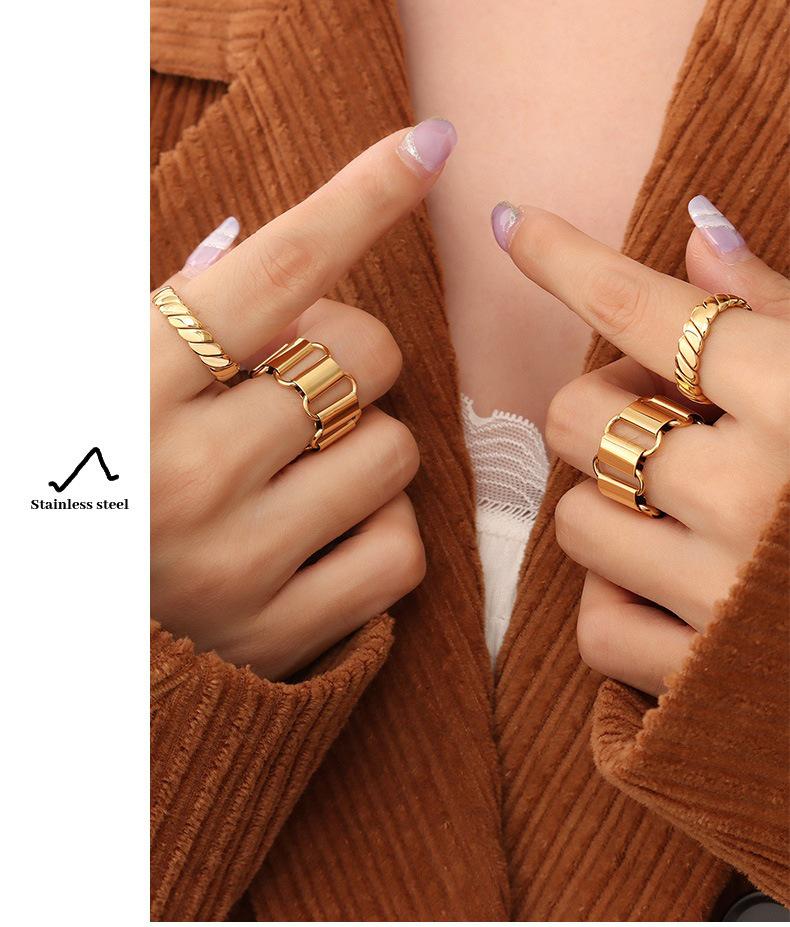 Кольцо с геометрическим узором во французском стиле: Позолоченная 18-каратная титановая сталь, легкие роскошные ретро-ювелирные изделия