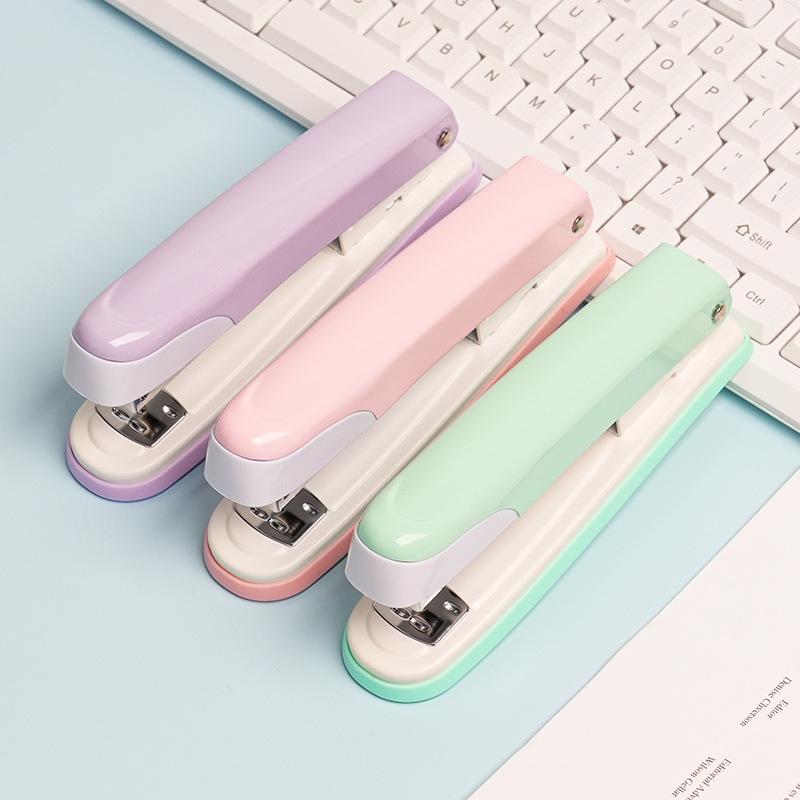 Красочный мини-средний степлер-макарон для студентов и офисов