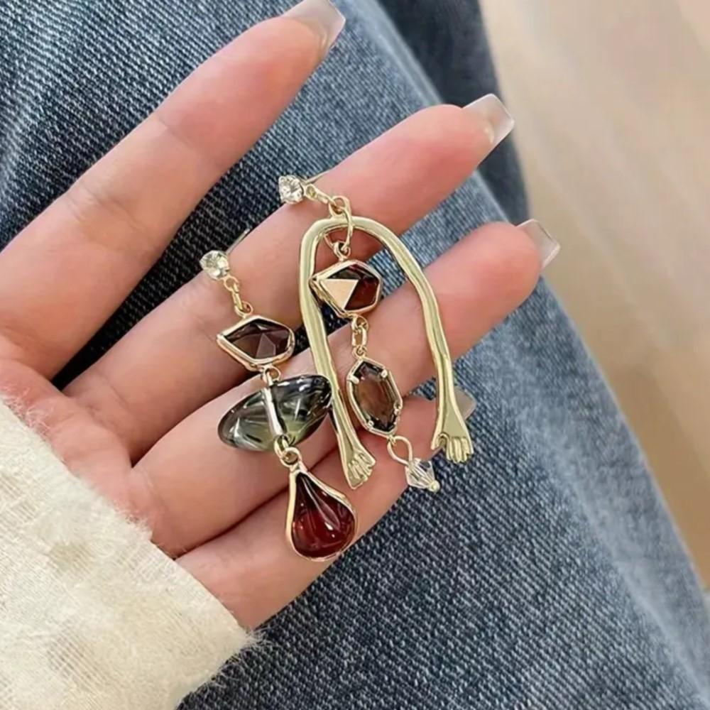 Simple Atmosphere Style Asymmetrical Gem Zircon Dangle Earrings for Women Vintage Chic Statement Earrings Daily Jewelry Wear