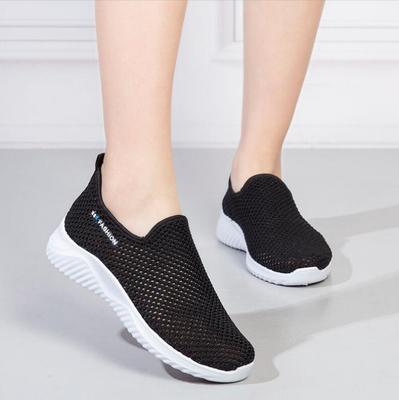 Женские сандалии на жаркий сезон 2025 Сетчатые дышащие женские туфли Модные спортивные туфли Мягкие удобные женские туфли