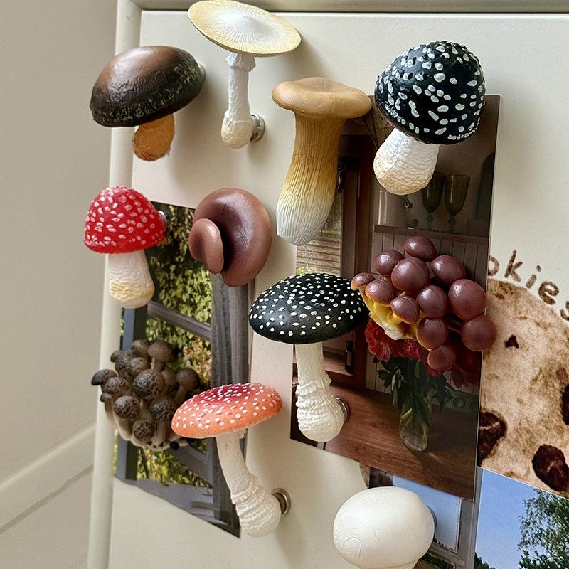 1PC Simulated Mushroom Refrigerator Patch 3D Mushroom Fridge Magnets Home Decoration 11 Styles