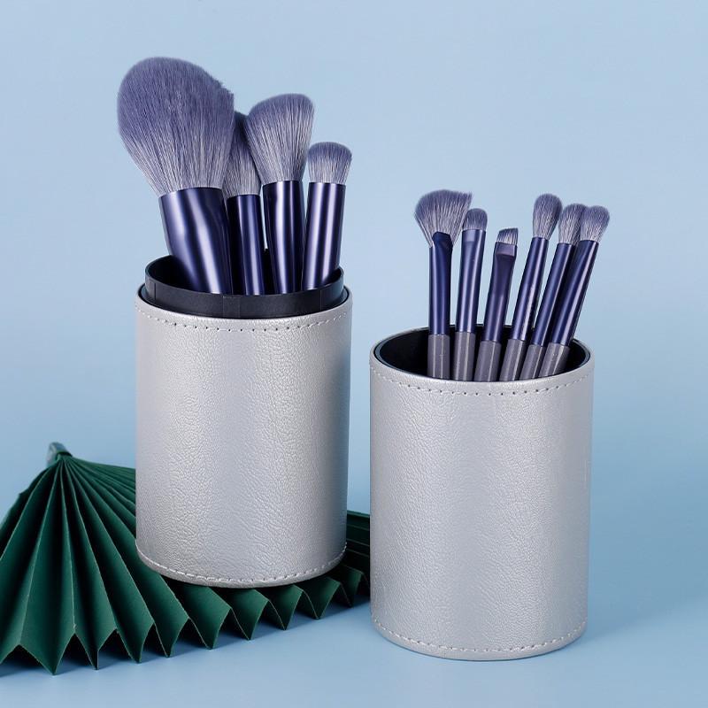 Набор кистей для макияжа Cangzhou «Фиолетовый кролик», 10 штук: Кисти для пудры, консилера, хайлайтера, подводки и теней