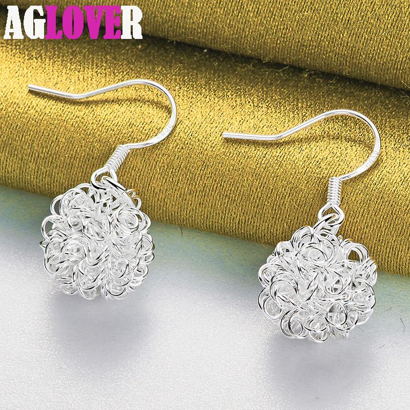 Ювелирные изделия из серебра 925 пробы с геометрическим узором