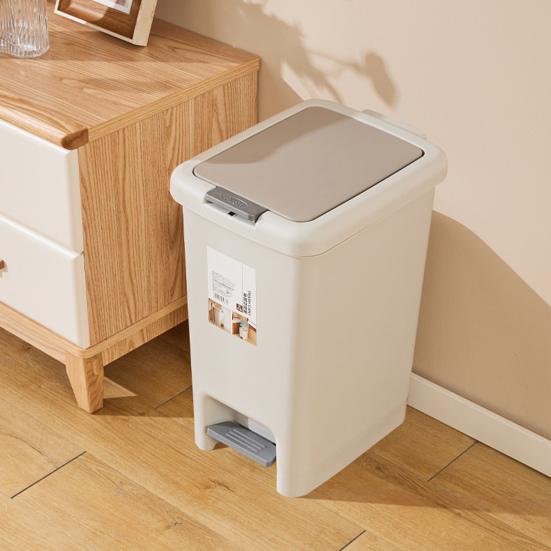 Garbage Can Durable Construction Large Capacity Wide Opening Easy To Clean Trash Can Waste Bin with Stepping Pedal