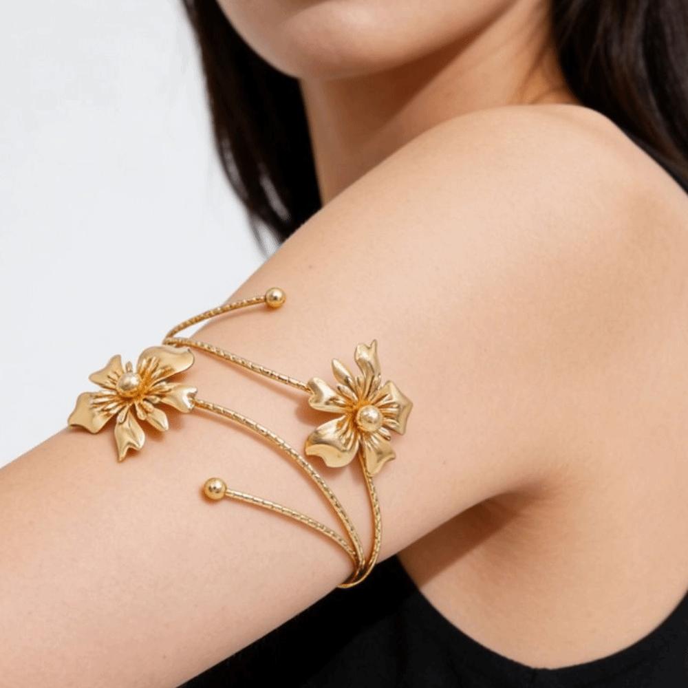 Adjustable Flower Bracelet Hollow Out Arm Ring Exquisite Armband  Beach
