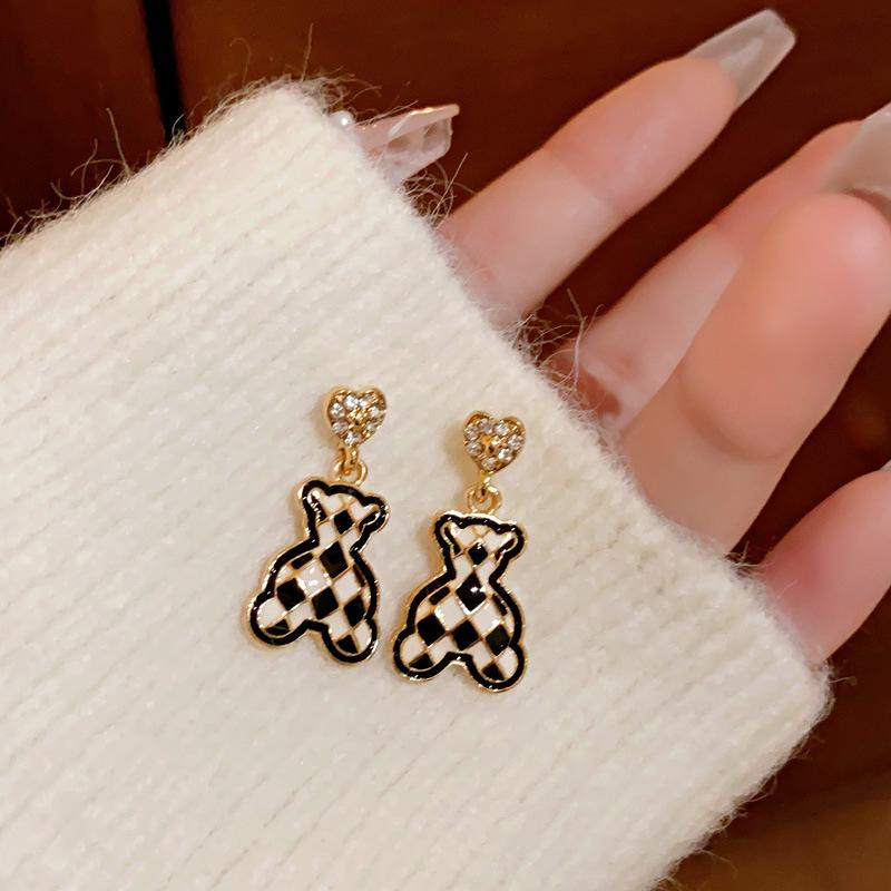 GemChic женские серьги-гвоздики с иглами, квадратные серьги с имитацией циркона, модные милые серьги, ювелирные изделия на день рождения, Рождество, подарок