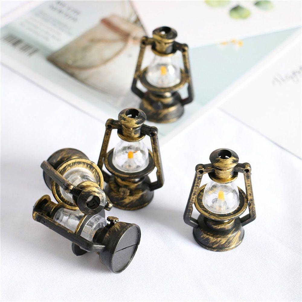 Miniature House Decor Dollhouse Kids Toy Kitchen Scene Ornaments Kerosene Lantern Toy Doll Oil Lamp