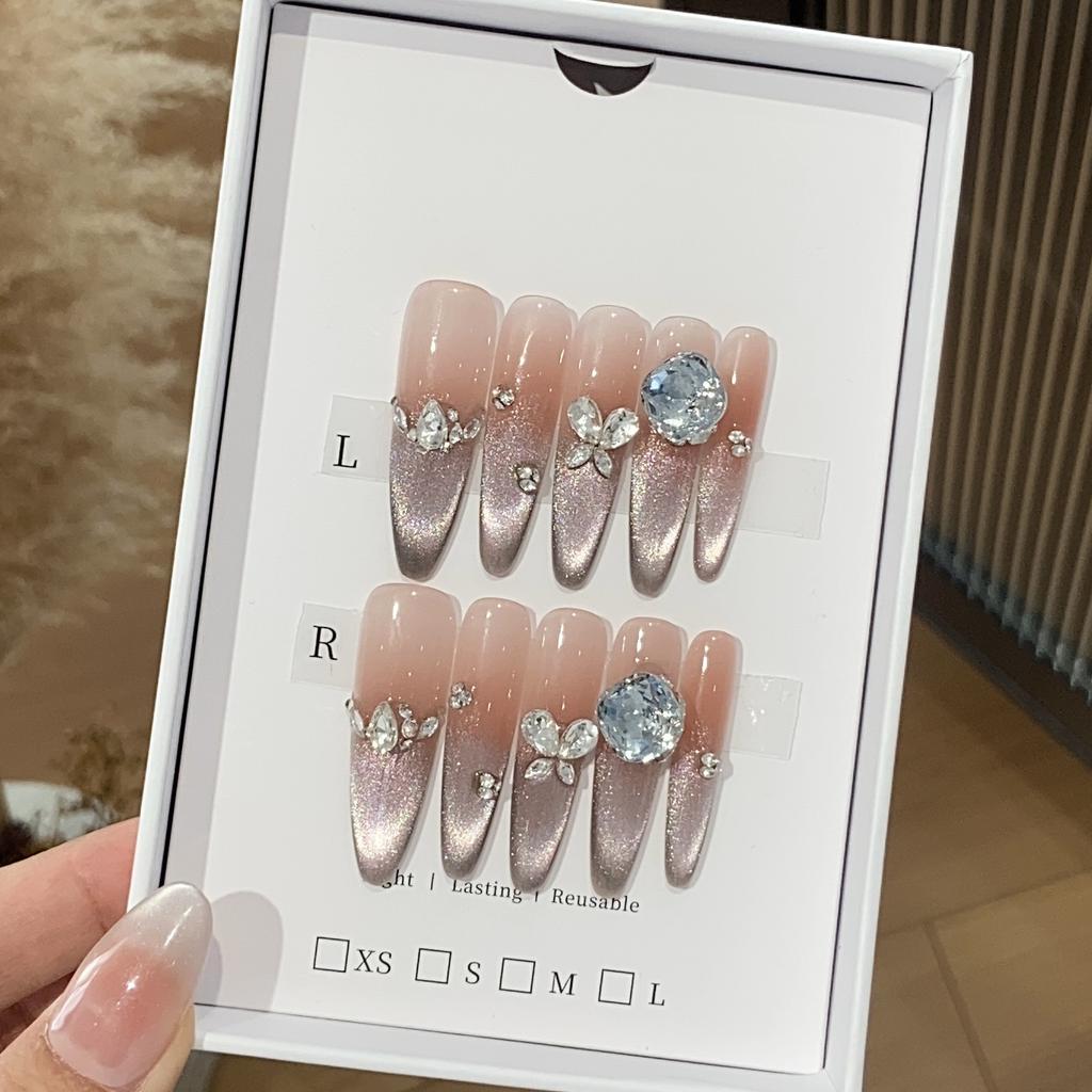 Handmade Ice-transparent Gradient Cat Eye Small Broken Diamond Blue Square Diamond Smoke Removable Wearable Armor