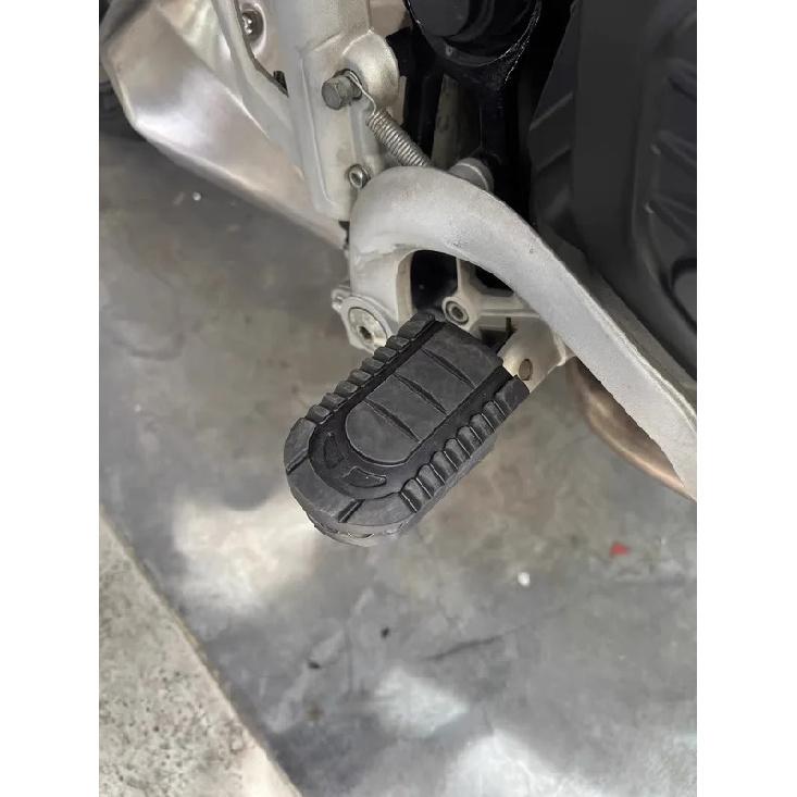 Подходит для Benelli TRK502/BJ500GS-A/TRK502X Оригинальная резиновая накладка на переднюю и заднюю подножку