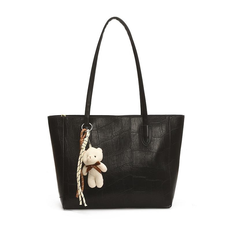 Summer commuting large-capacity bag women's 2025 new fashion shoulder bag going out to work portable tote bag