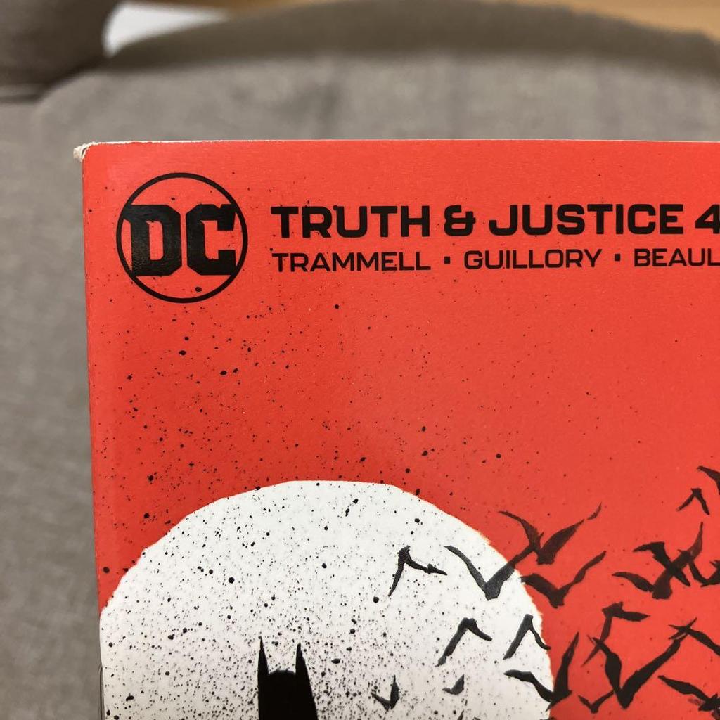 [USED] Truth and Justice 4 Variant Batman Robin