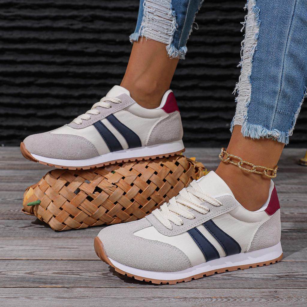 Women's Sneakers Fashion Suede Leather Casual Shoes Outdoor Training Shoes for Women Platform Vulcanized Shoes Zapatillas Mujer
