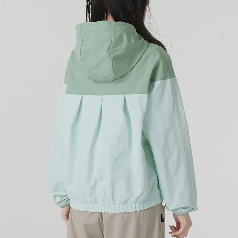 Новая коллекция PUMA Sports Life SS25 Куртки и пальто Женские Зеленые 689298-50