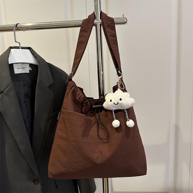 Японская повседневная большая сумка женская 2025 новая мода сумка-шоппер на плечо для мамы большой вместимости сумка-тоут сумка для поездок на занятия