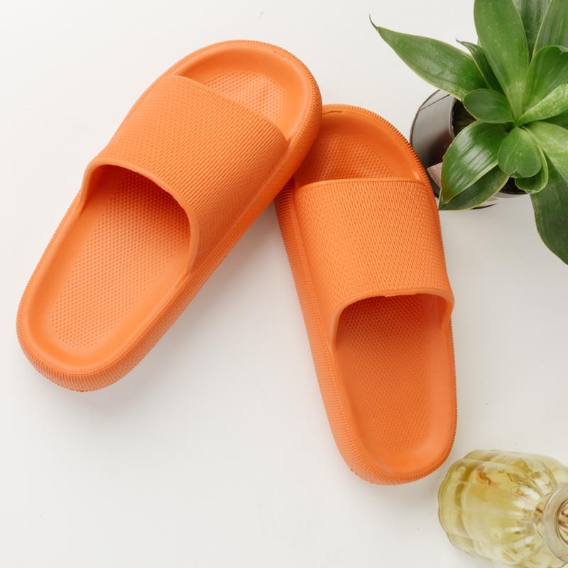 Толстые тапочки на платформе, женские домашние тапочки для ванной комнаты, мягкие нескользящие домашние шлепанцы из ЭВА для влюбленных, женские летние шлепанцы