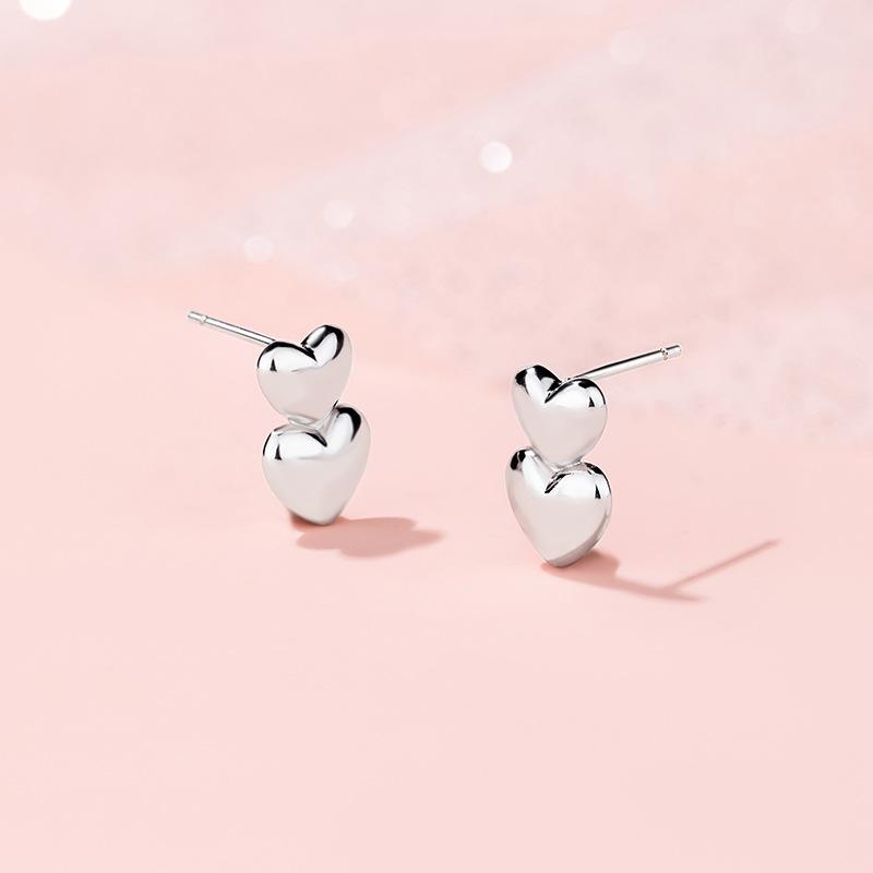 Exquisite Love Stud Earrings Women's Simple Ins Heart-to-heart Earrings