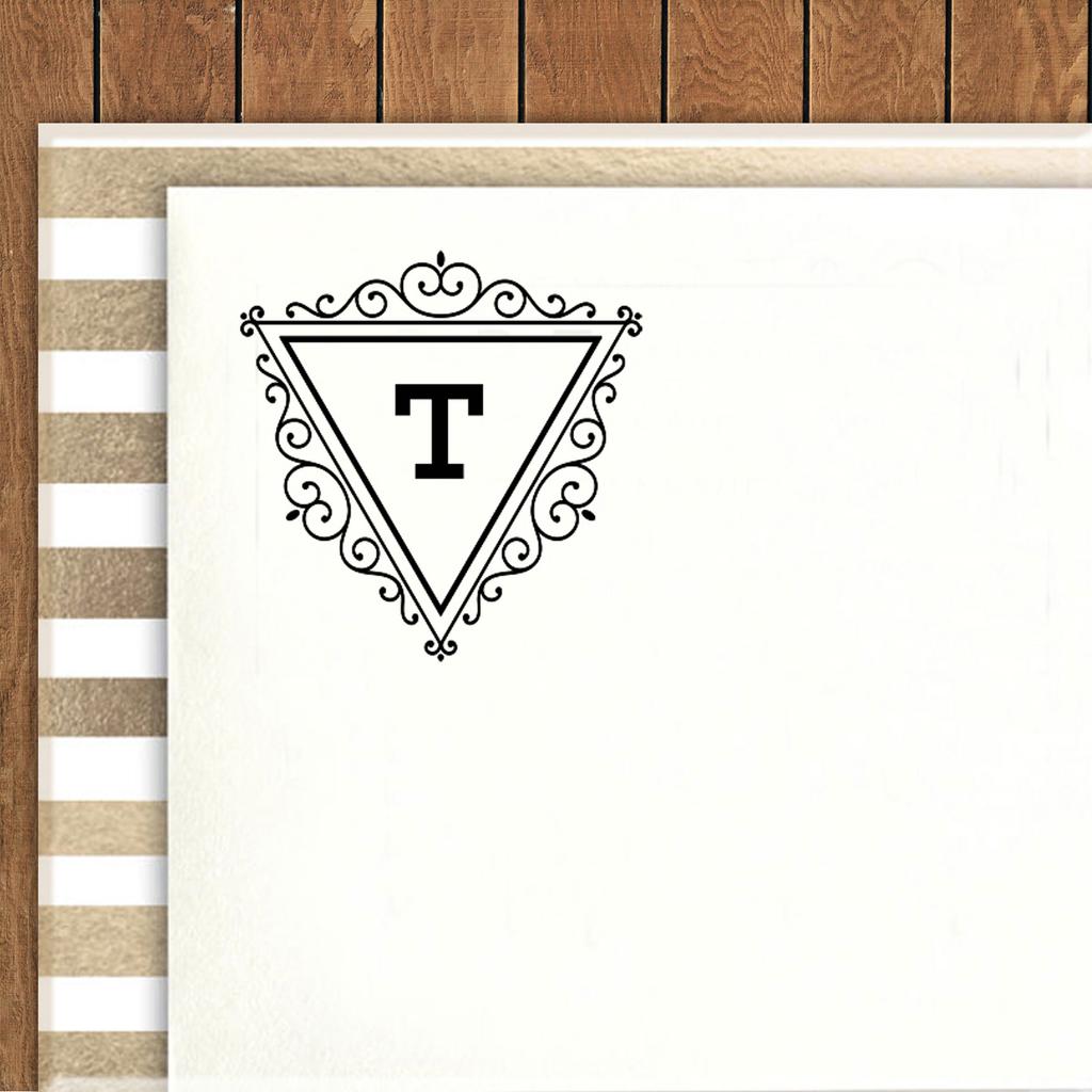 Printtoo Офисные канцелярские товары Самостоятельная краска Trinagle Swirl Border T Alphabet Monogram Initial R-40 Rubber