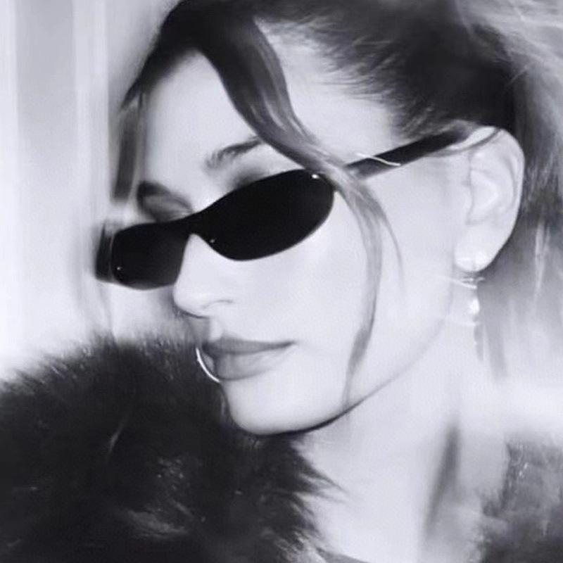 Vintage Simple Small Frame Oval Sunglasses Fashionable High-end Feel Versatile Unique Personality Street Style Sun Glasses