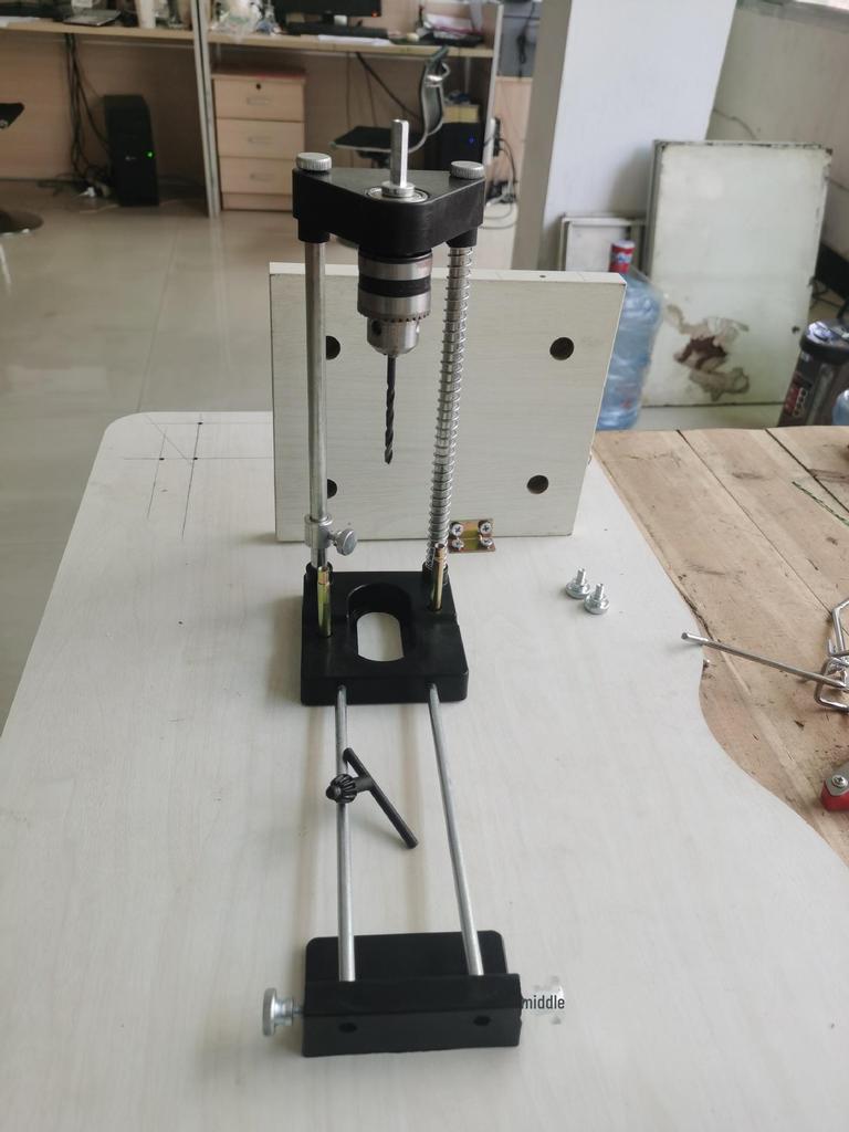 Woodpeckers Precision Portable Drilling Locator for Woodworking - Cross-Border Innovation