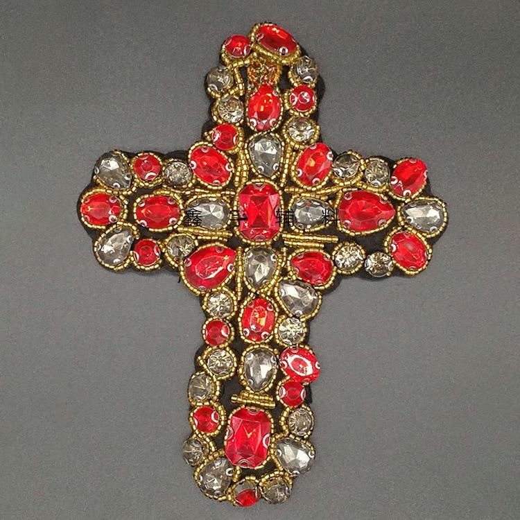 Большая нашивка с вышивкой крестом и стразами - аксессуар для одежды в стиле панк-стиль своими руками