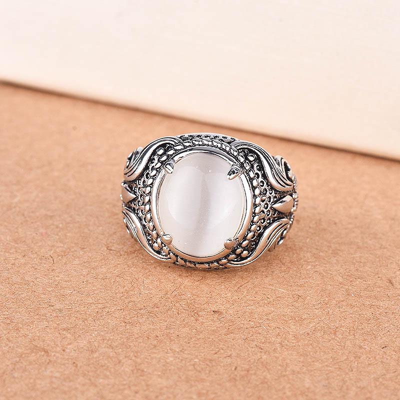 Zhenrong Retro Moonstone and Cat's Eye Stone Silver Ring