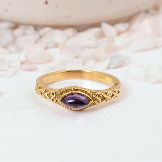 Vintage Gold Amethyst Marquise Ring: Delicate Purple Navette Gemstone and Ornate Filigree Band, Perfect for Stacking.