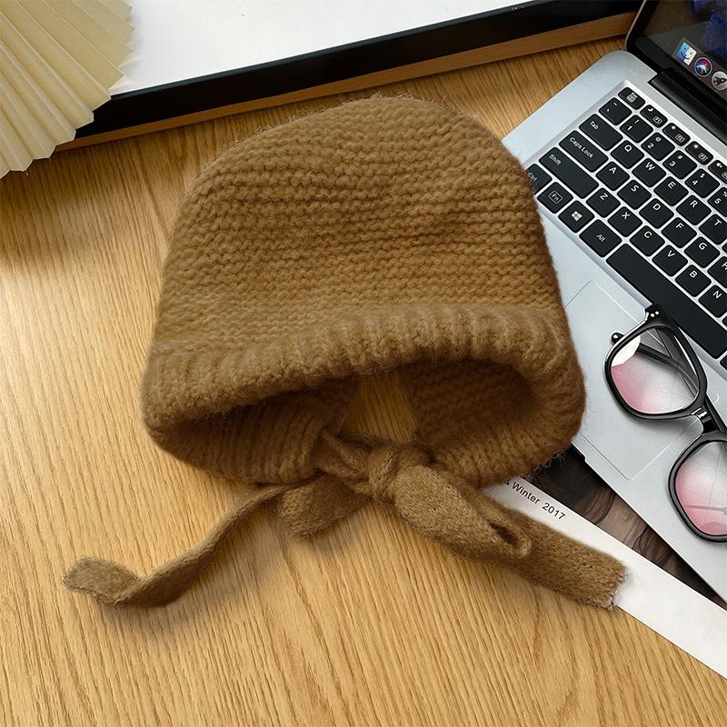 Шапка-балаклава женская зимняя, большой окружности головы, ветрозащитная и теплая, с защитой ушей, вязаная шапка, подчеркивающая лицо, маленькая шерстяная шапка