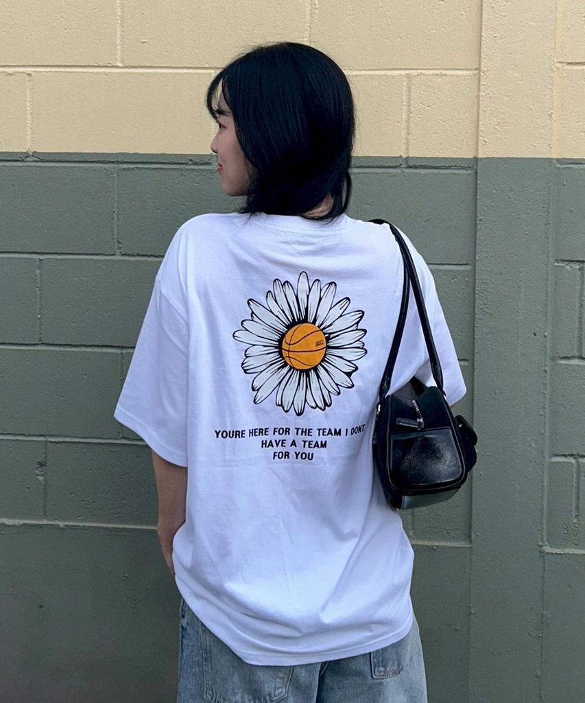 TRIPSHION Big Daisy Logo Graphic T-Shirt - 8 Colors (Type B)