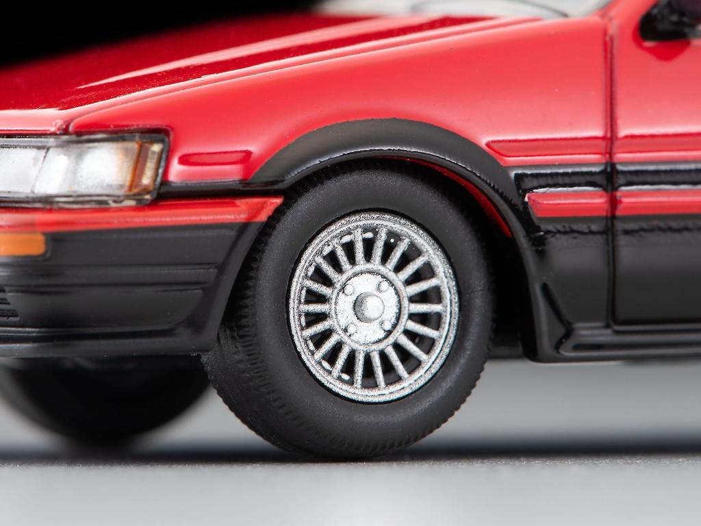 Tomytec Tomica Limited Vintage Neo 1/64 Scale LV-N304a Toyota Corolla Levin 2-Door GT-APEX 1985 Red/Black Finished Model